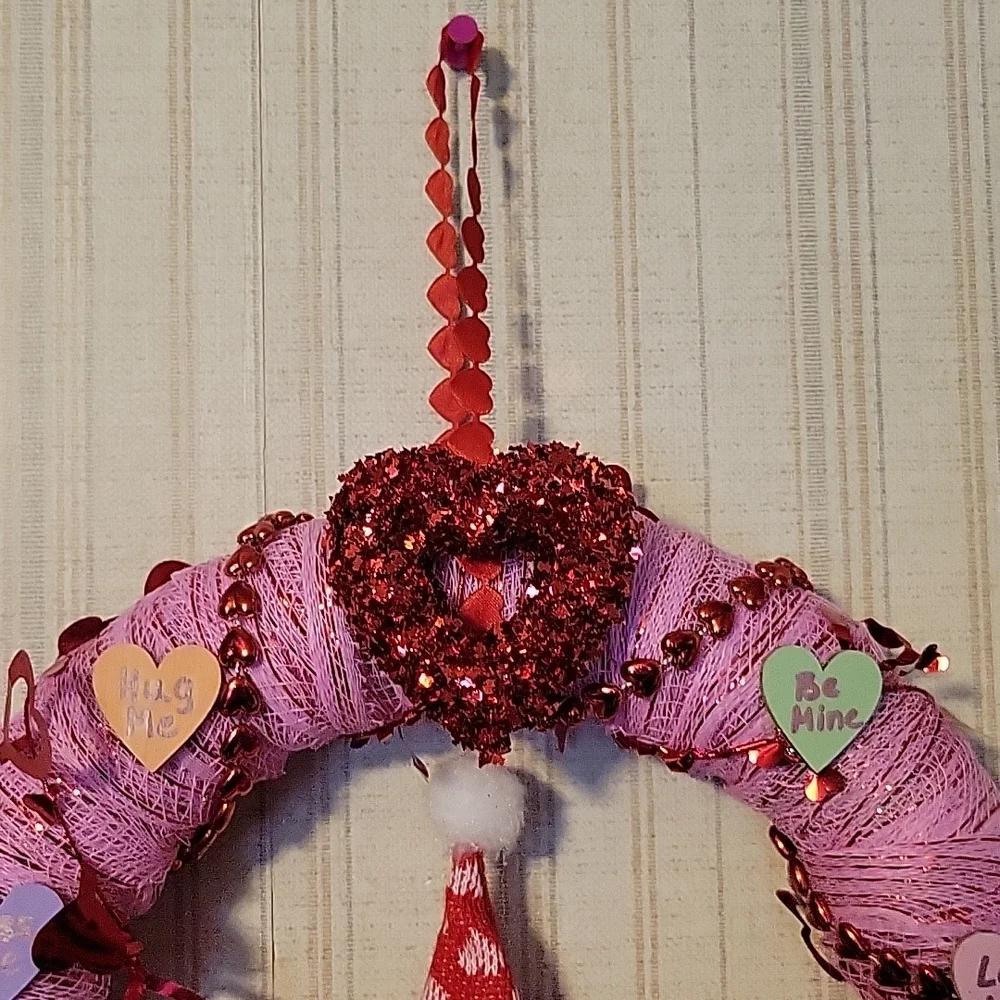 HAND CRAFTED WREATH VALENTINE'S GNOME WITH CONVERSATION HEARTS